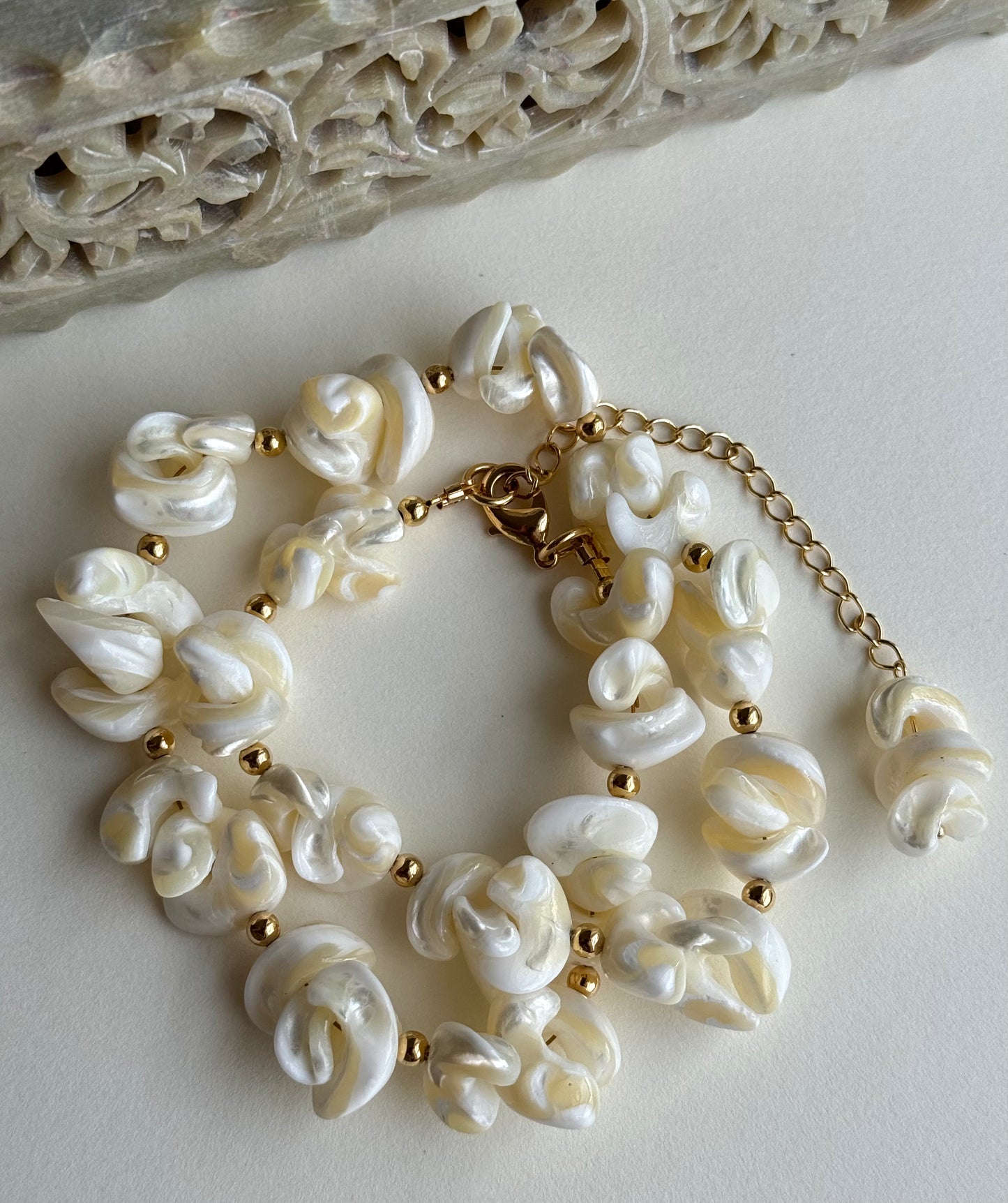 Naia necklace